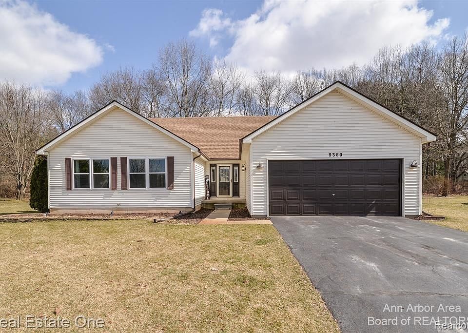 1st image of 9360 Huron Park Dr