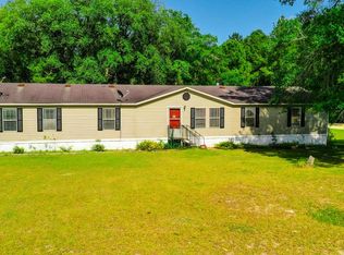 7101 Young Oak Ln, Blackshear, GA 31516