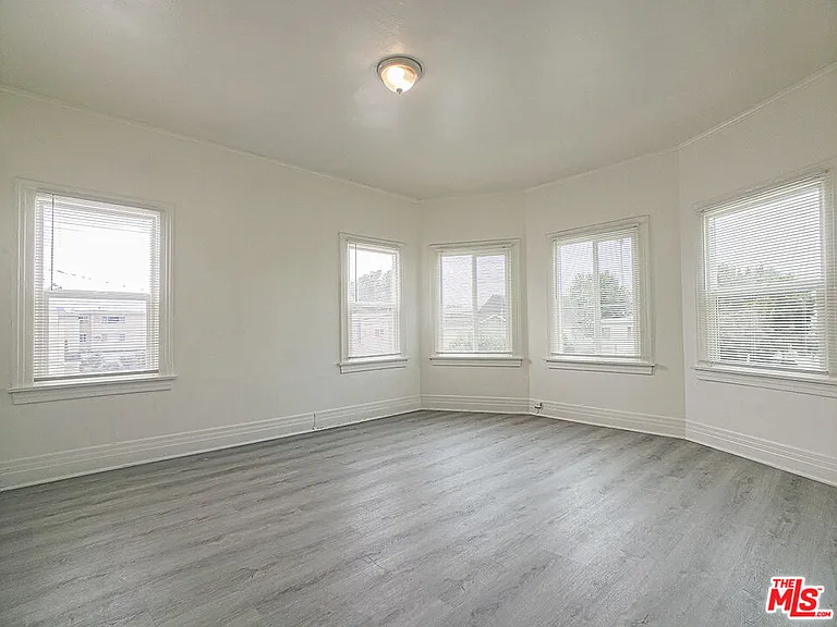 109 S Berendo St #2 — Photo 14