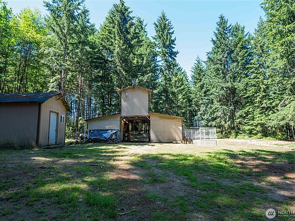 4th image of 3499 SE Bear Tree Lane