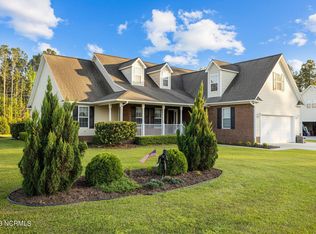 301 Foster Creek Rd, Swansboro, NC 28584