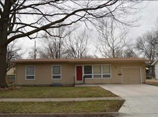 5541 SW 19th St, Topeka, KS 66604