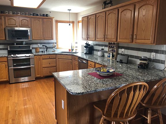 5th image of 1632 Ashwood Dr