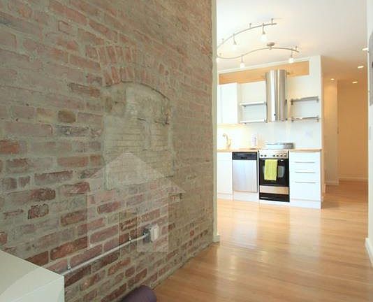 5th image of 35 Lee St #7L
