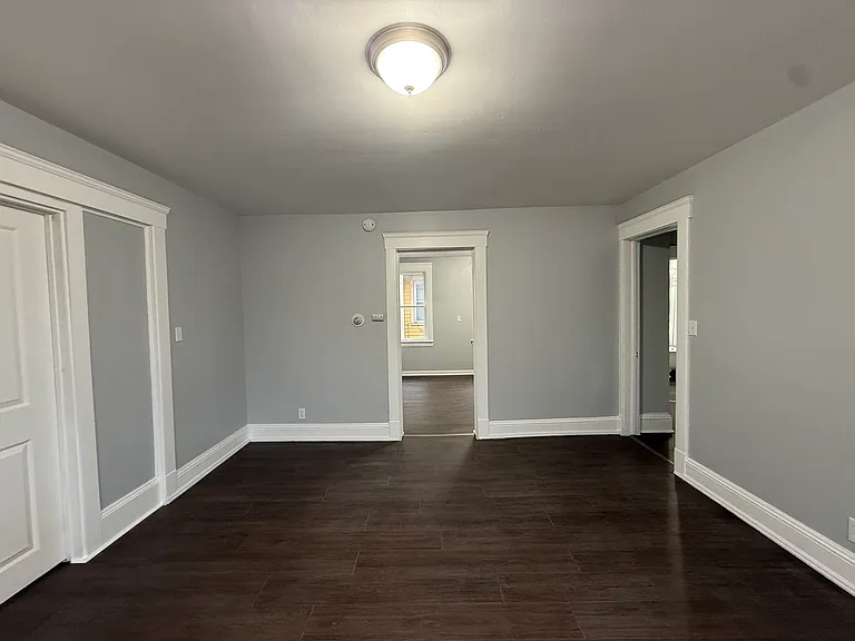 5910 Pear Ave #UP — Photo 2