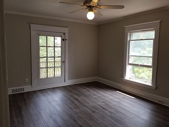 2nd image of 57 Auburn Ave SE #2