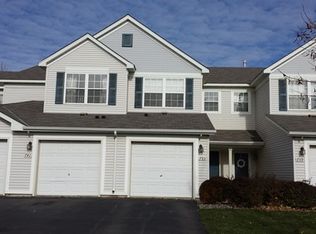 753 Providence Dr, Shakopee, MN 55379