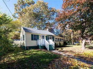 223 Mautucket Rd, South Kingstown, RI 02879