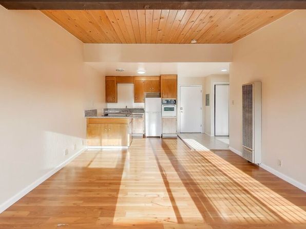 22555 Linden St APT 11