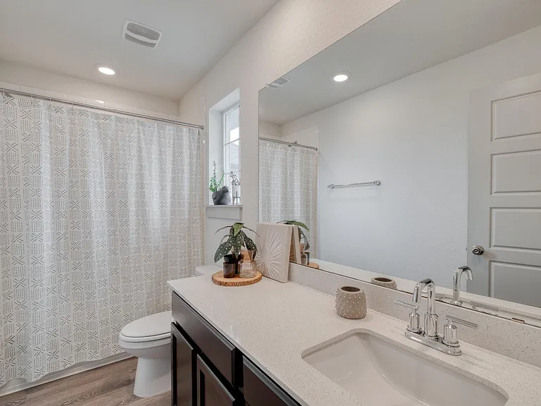 14005 McArthur Dr — Photo 29