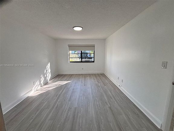 4th image of 9301 SW 92nd Ave #320