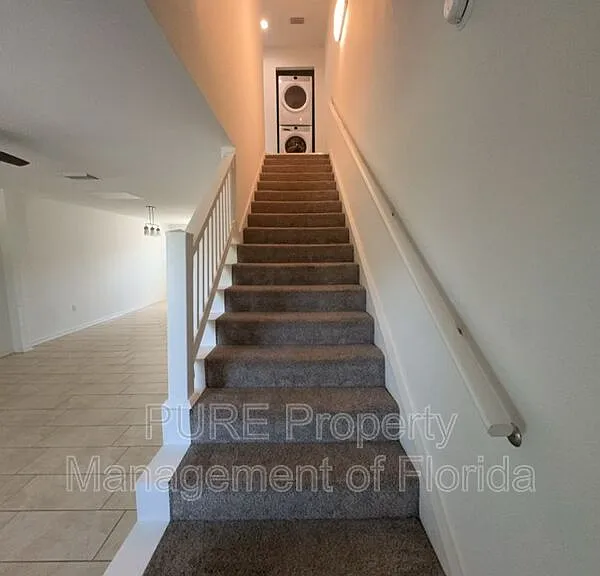 339 NE Sanchez Ave #103 — Photo 18