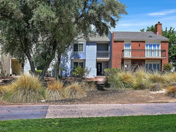 692 Tam O Shanter, Las Vegas, NV 89109