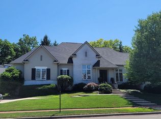 8036 Heyward Dr, Indianapolis, IN 46250