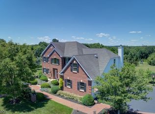 159 Wild Azalea Ln, Skillman, NJ 08558