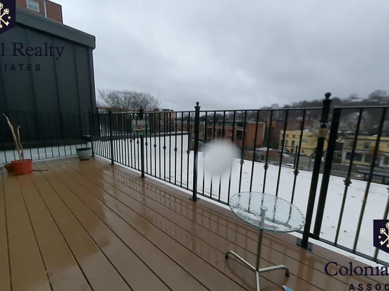 1614 Beacon St #3 — Photo 18