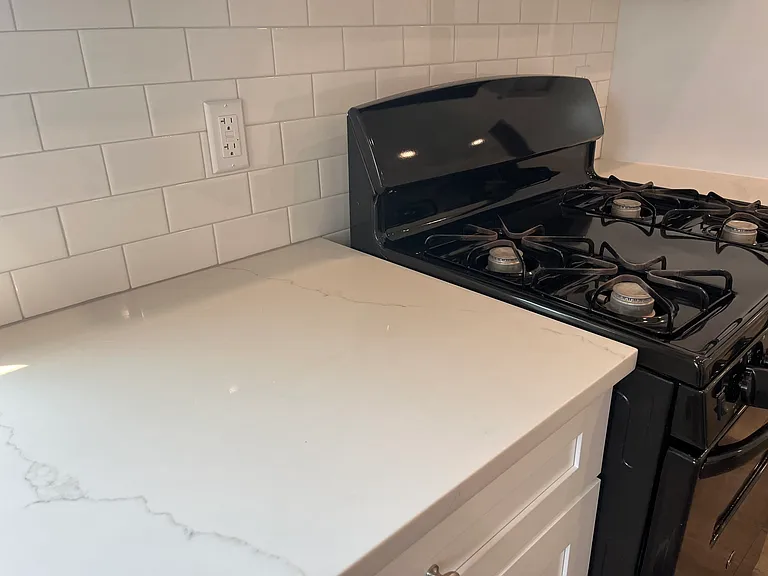 220 Battle Ave #1 — Photo 3