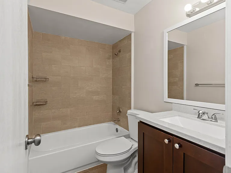 2551 Vale Ct — Photo 8
