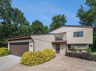 6018 Horizon Dr, East Lansing, MI 48823