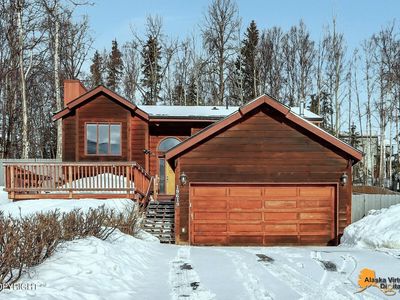19619 S Mitkof Loop, Eagle River, AK, 99577