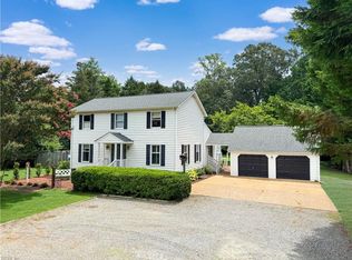 12107 Harcum Rd, Gloucester, VA 23061