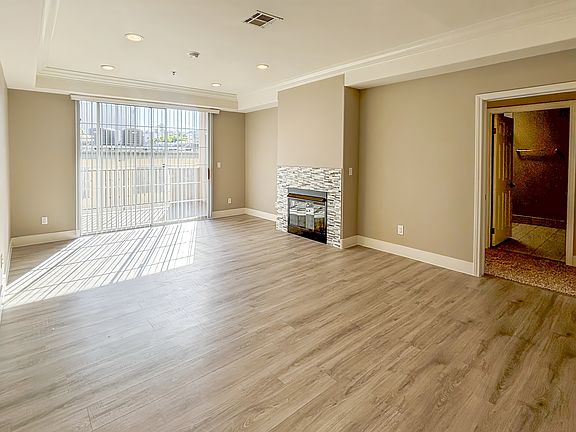 5th image of 4616 Willis Ave #2-210