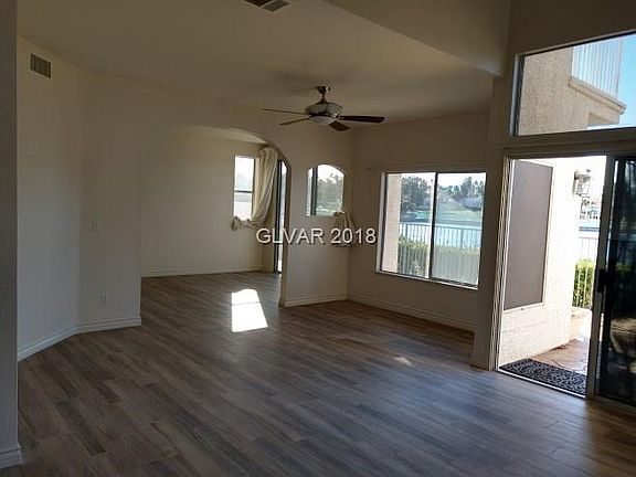 4th image of 2541 Seascape Dr