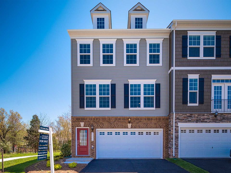 1st image of 8930 Englewood Farms Dr