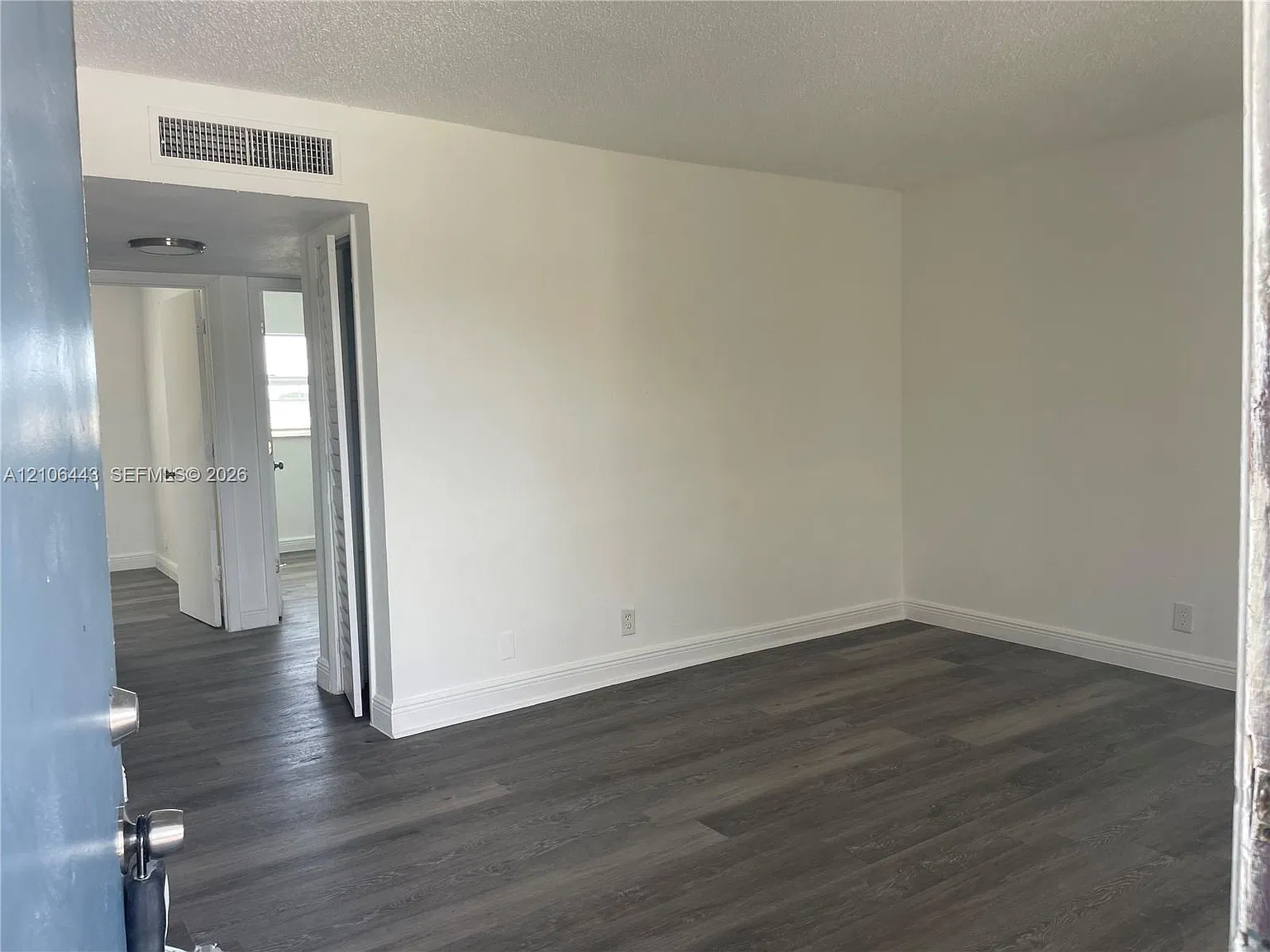 Deerfield Palms Condo — Photo 4