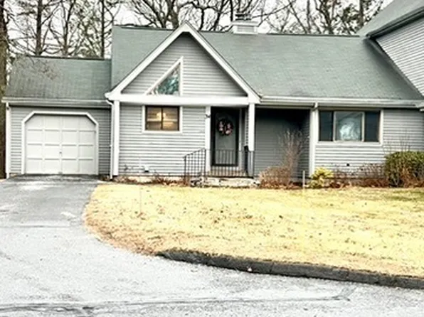 34 River Mead #34, Avon, CT 06001