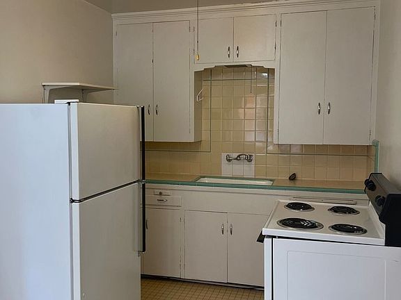 4th image of 813 E 100 S #2