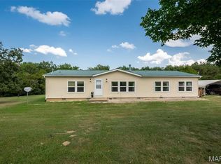 2120 Plattin Meadows Dr, De Soto, MO 63020