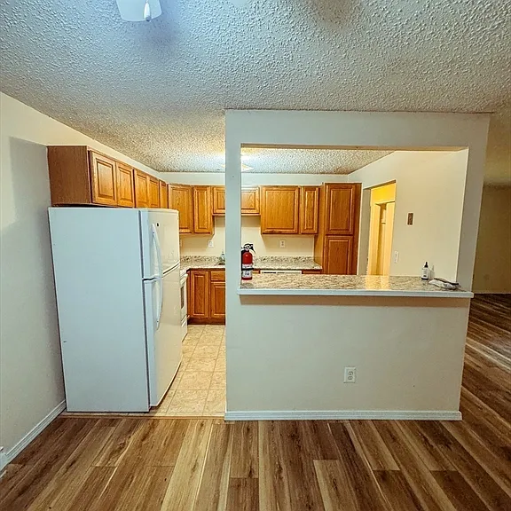 80 Damon Rd #109 — Photo 2