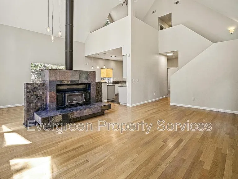 1932 Tecolote Dr — Photo 5