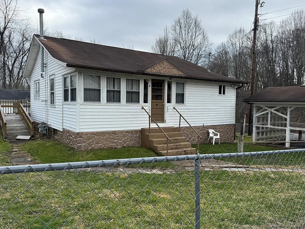 477&479 Abney Rd photo 1