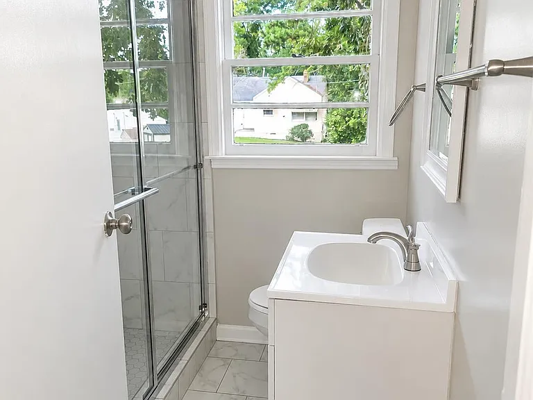 2912 Hummingbird Ln — Photo 6