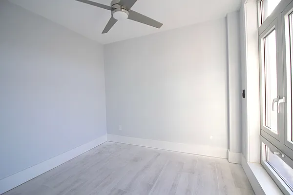 Rented by Nooklyn NYC LLC | media 16