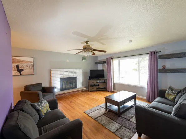 2810 Rozewood Dr, Bremerton, WA 98310