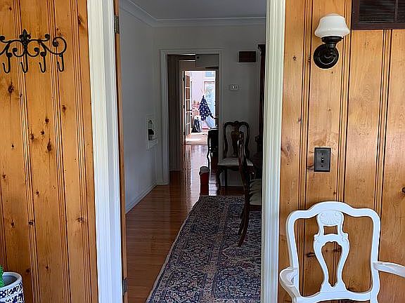 Through to formal dining