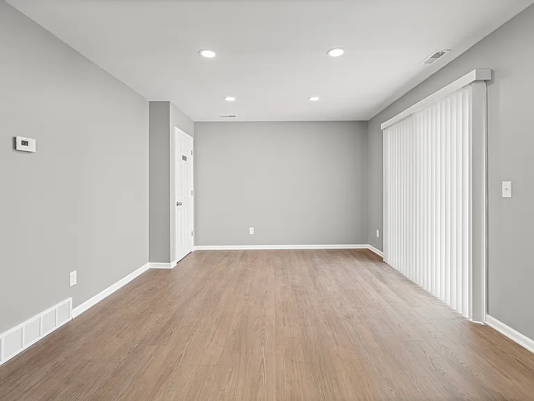 816 Asylum St #5 — Photo 8
