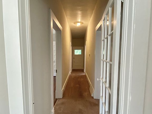 5th image of 818-818.5 Woodrow St #818