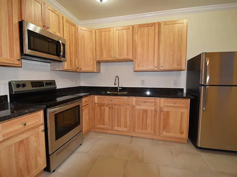 Los Robles Apartments — Photo 30