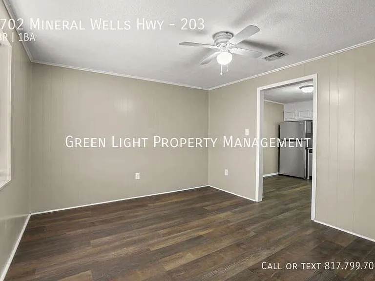 1702 Mineral Wells Hwy #203 — Photo 2