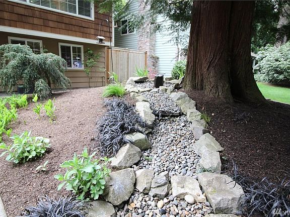 3rd image of 12030 NE 65th St