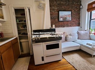 10 Unity St APT 3, Boston, MA 02113