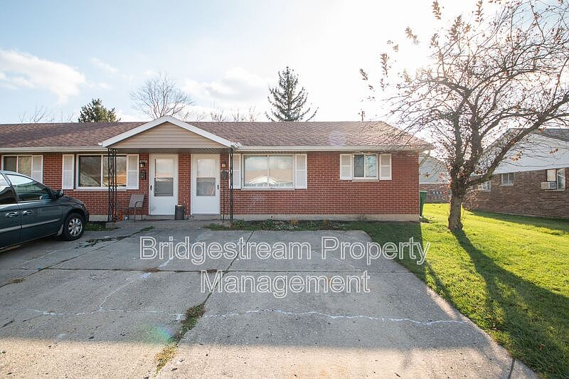 1st image of 4948 Leeper St