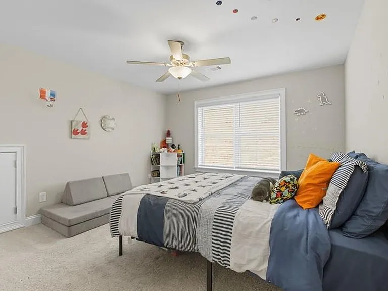 1854 Waterfall Rd — Photo 19