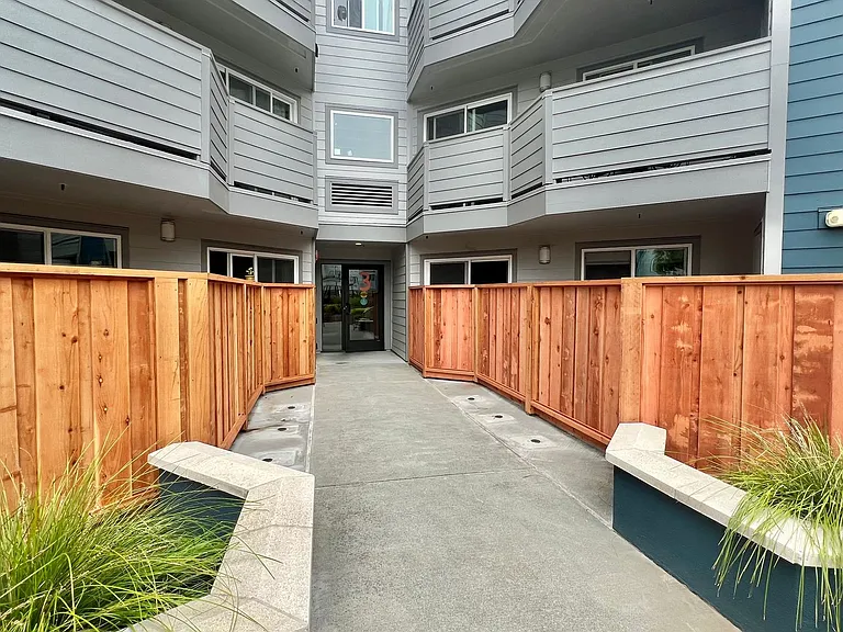 6400 Christie Ave #3406 — Photo 18