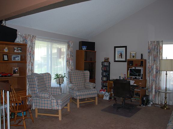 3rd image of 2590 Gerald Ct