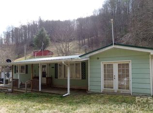 1905 Little Creek Rd, Burnsville, NC 28714